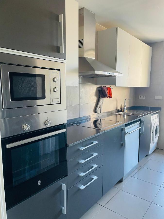 Fira De Barcelona City View Apartment With Garage Parking L’Hospitalet de Llobregat Exterior foto