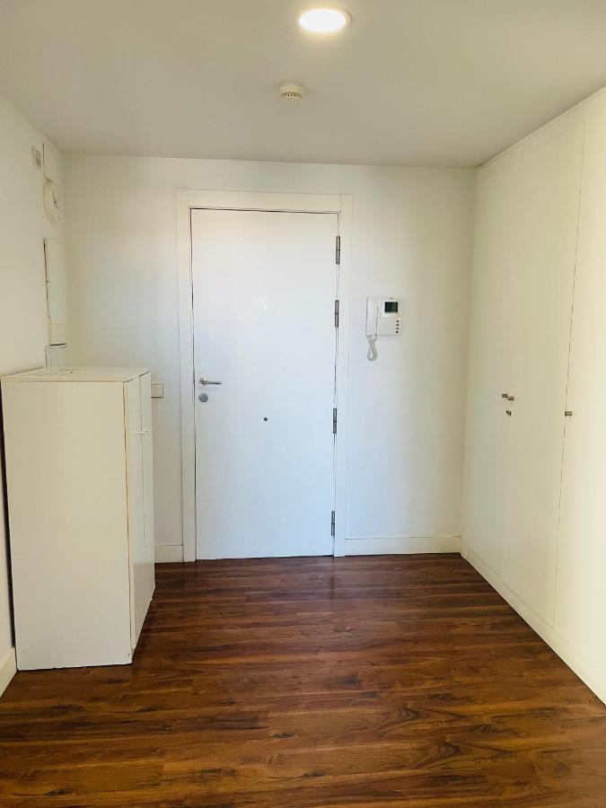 Fira De Barcelona City View Apartment With Garage Parking L’Hospitalet de Llobregat Exterior foto
